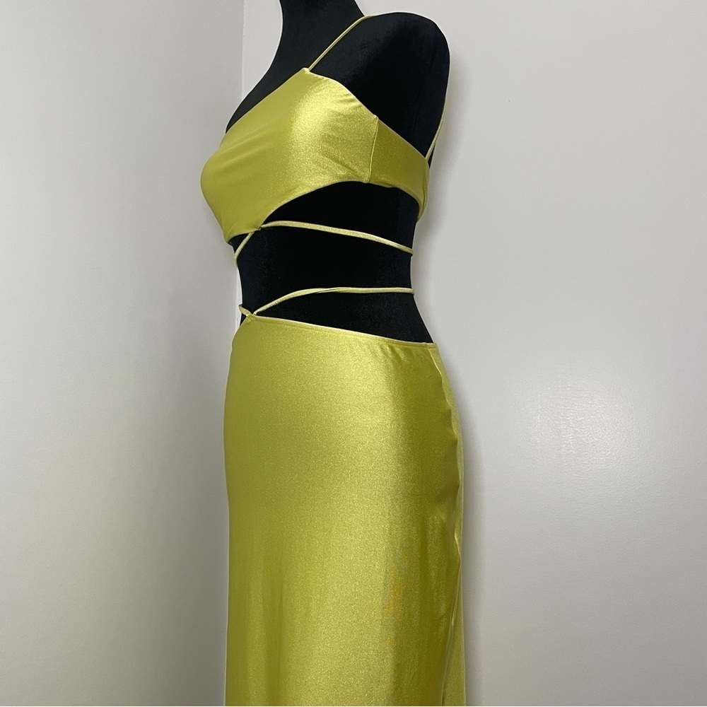 NEW! Baobab- Cala Set in Grasshopper Green Size Medium Resortwear Skirt Set - Picture 9 of 15